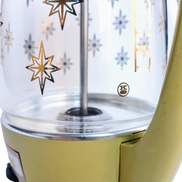 SOLD! Vintage Zellers Bradford Percolator - the Ultimate Coffee Time Machine! - Picture 8 of 13